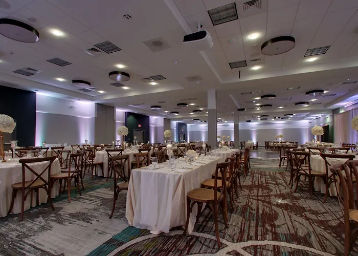 & At Grand Prairie By Ihg Hotel Peoria