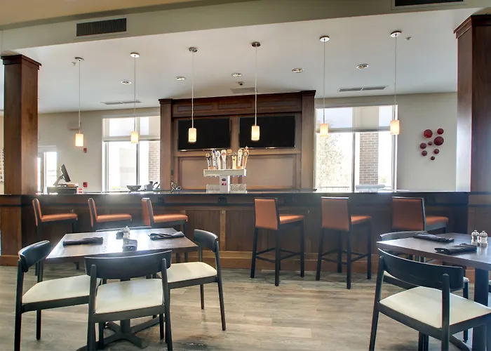 Hotel & At Grand Prairie By Ihg Peoria