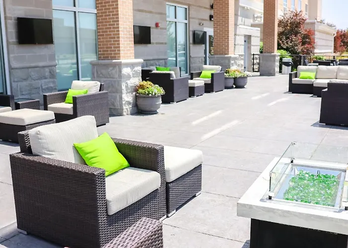 Hotel & At Grand Prairie By Ihg 3*