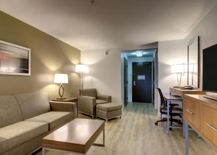 & At Grand Prairie By Ihg Hotel 3*