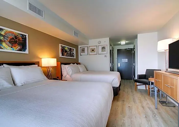 & At Grand Prairie By Ihg Hotel