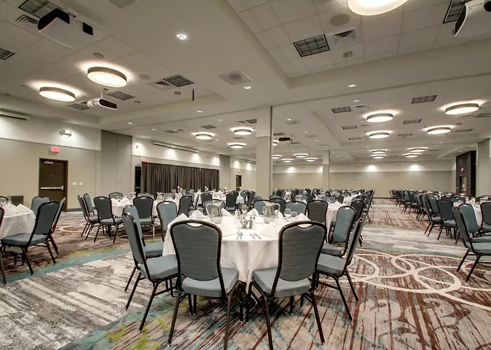 & At Grand Prairie By Ihg