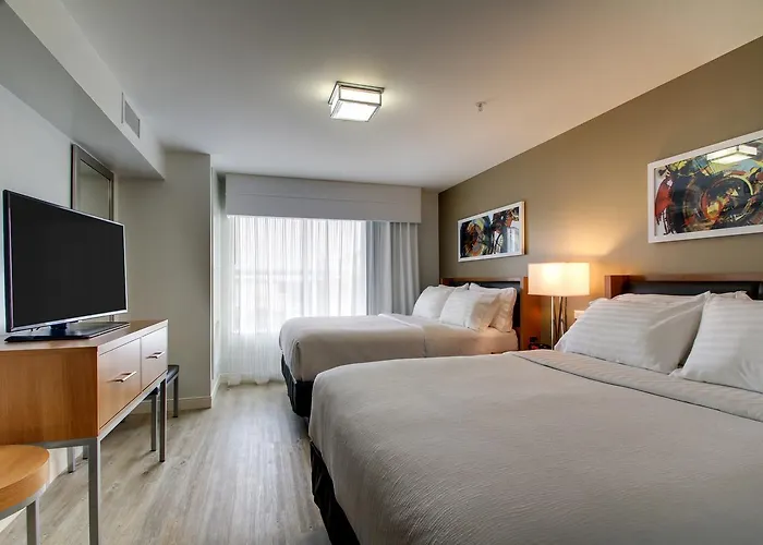 Hotel & At Grand Prairie By Ihg Peoria